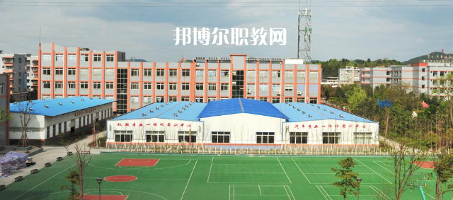 樂至縣高級職業(yè)中學2022年報名條件、招生要求、招生對象