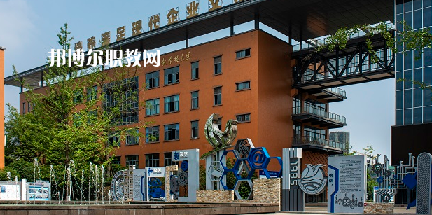 成都溫江區燎原職業技術學校2022年宿舍條件