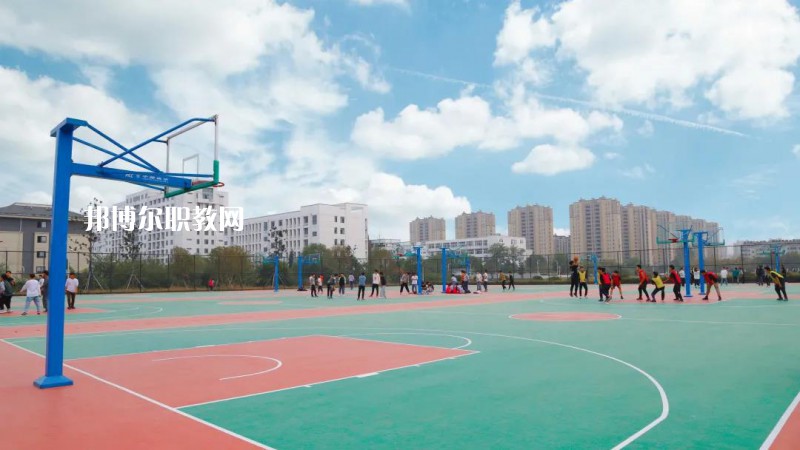 揚(yáng)州高等職業(yè)技術(shù)學(xué)校2022年報(bào)名條件、招生要求、招生對(duì)象