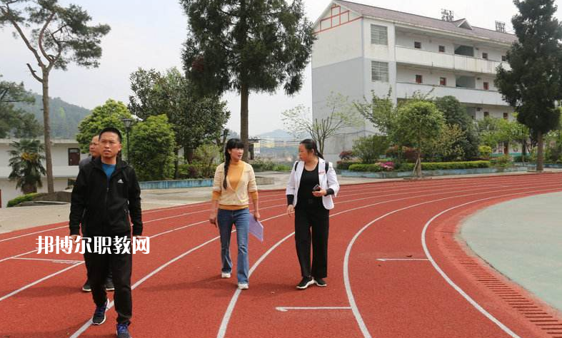 麻江中等職業學校2022年招生辦聯系電話