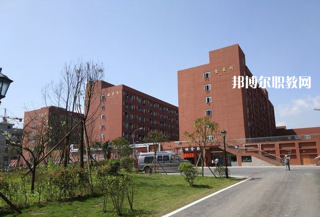 文山七都職業學校2022年招生錄取分數線