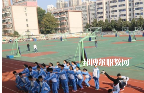 紅河慶來職業(yè)學(xué)校2022年學(xué)費(fèi)、收費(fèi)多少