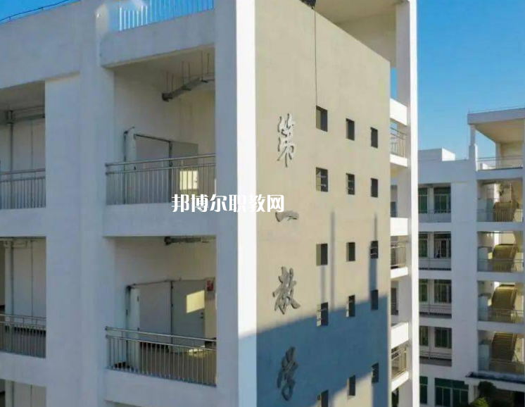 峨山縣職業高級中學2022年招生計劃