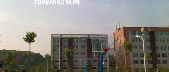 平昌縣成人中等專(zhuān)業(yè)學(xué)校2022年報(bào)名條件、招生要求、招生對(duì)象