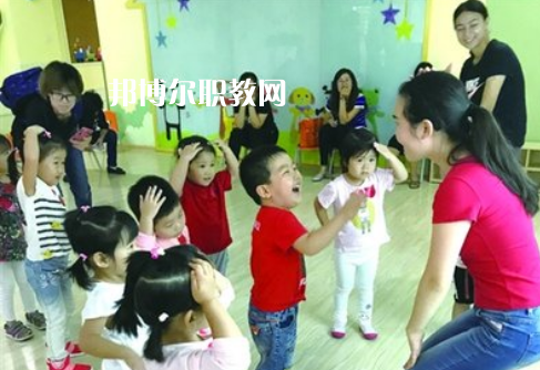 河北省青縣幼兒師范學(xué)校2022年報(bào)名條件、招生要求、招生對(duì)象