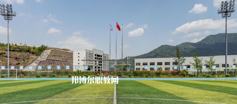 南江縣小河職業(yè)中學2022年招生辦聯系電話