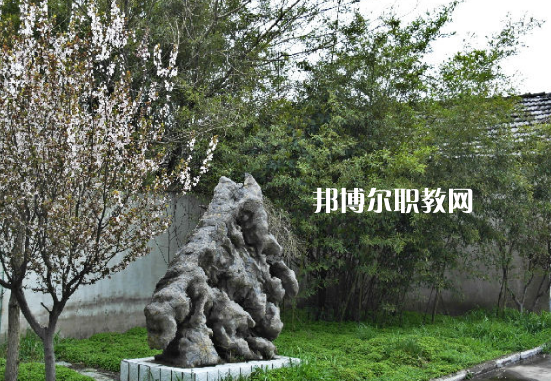 阜陽工業經濟學校2022年有哪些專業