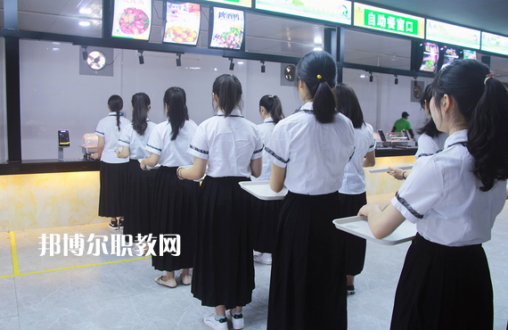 梧州電子科技職業(yè)技術(shù)學校2022年報名條件、招生要求、招生對象