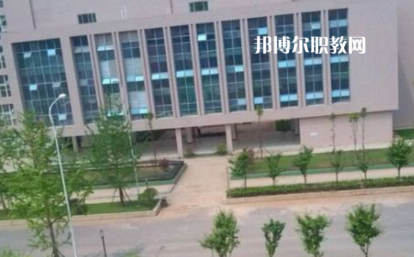 巴中師范學校2022年招生辦聯系電話
