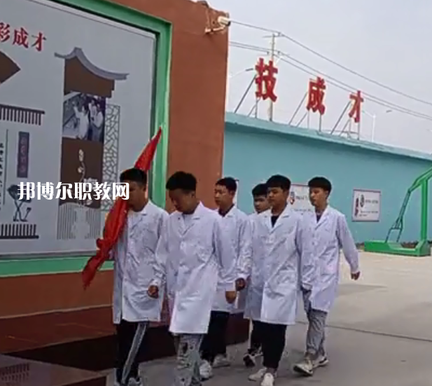 邢臺英才醫(yī)學中等專業(yè)學校2022年報名條件、招生要求、招生對象