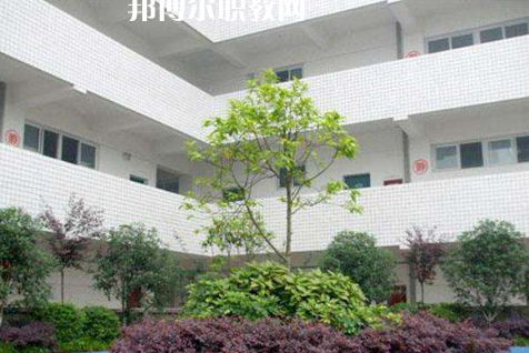內(nèi)江市川威技工學校怎么樣、好不好
