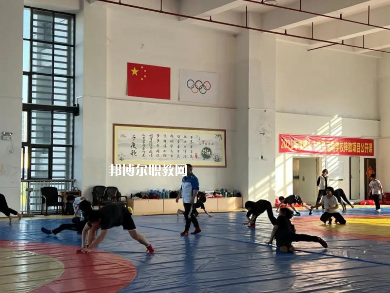 佛山體育運(yùn)動(dòng)學(xué)校2022年報(bào)名條件、招生要求、招生對象