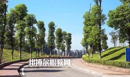 云南林業(yè)高級(jí)技工學(xué)校2022年報(bào)名條件、招生要求、招生對(duì)象