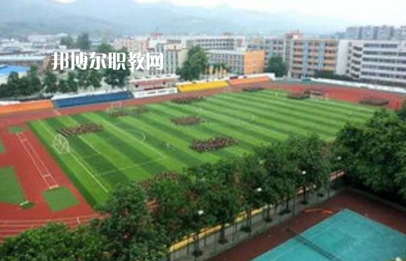 云南昆明工業(yè)學(xué)校2022年報(bào)名條件、招生要求、招生對(duì)象