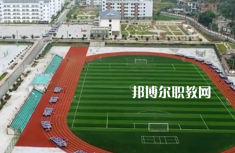 紫云苗族布依族自治民族職業(yè)技術中學2022年宿舍條件