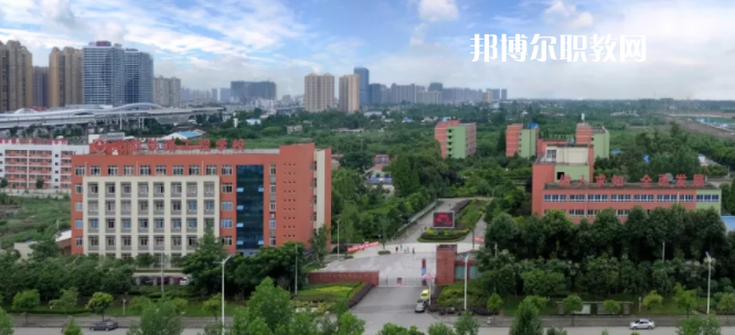 成都鐵路工程學校怎么樣、好不好