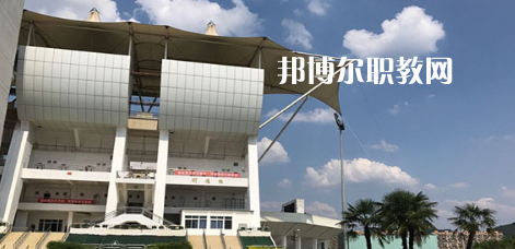 成都經濟技術開發區職業技術學校2022年招生辦聯系電話