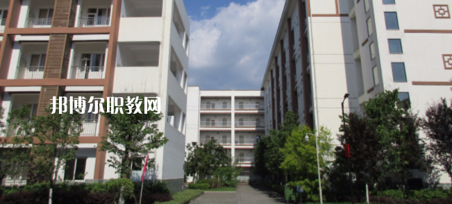 四川旅游學校2022年宿舍條件