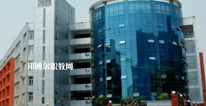 四川省古藺縣職業(yè)高級中學(xué)校2022年報名條件、招生要求、招生對象