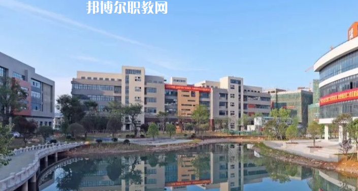 黔東南技師學院2022年招生辦聯系電話
