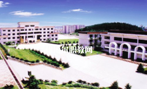 江蘇如皋第一中等專業學校2022年招生辦聯系電話