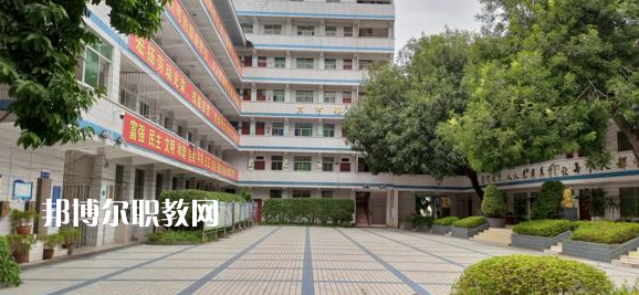 攀枝花商貿電子職業技術學校2022年招生辦聯系電話