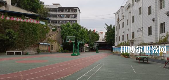 攀枝花商貿電子職業技術學校地址在哪里