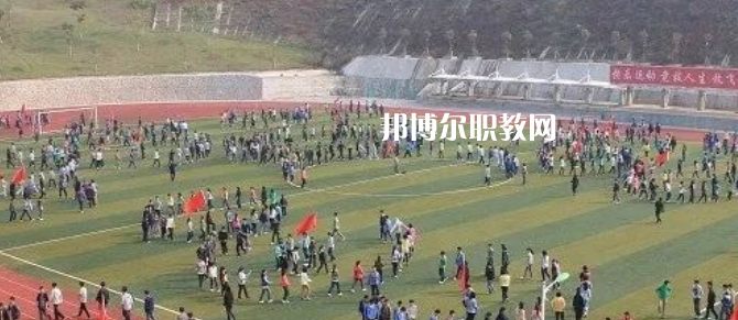 綿陽(yáng)職業(yè)技術(shù)學(xué)院中專部怎么樣、好不好