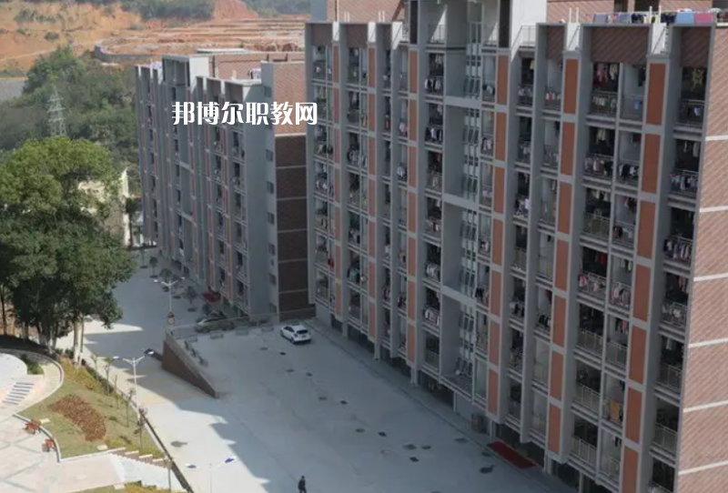 福清衛生學校2022年招生辦聯系電話