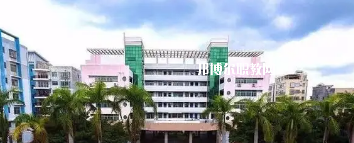 海南農墾衛生學校2022年招生辦聯系電話