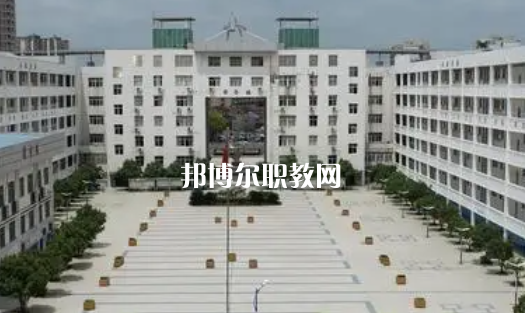 安陸中等職業技術學校2022年招生辦聯系電話