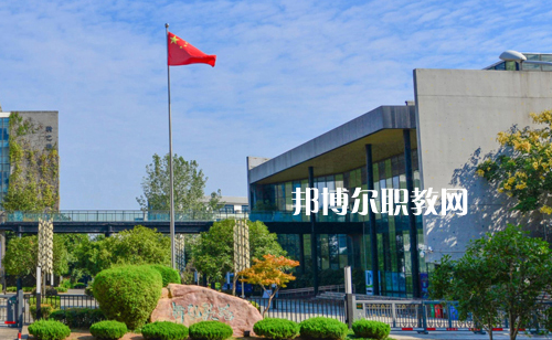 武漢藝術(shù)學(xué)校2022年報名條件、招生要求、招生對象