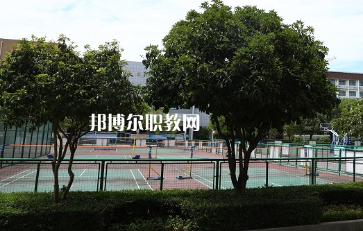 宜都職教中心2022年報名條件、招生要求、招生對象