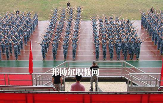 武漢南華光電職業技術學校2022年招生辦聯系電話