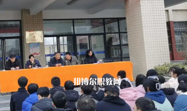 渭南西北新世紀職業中等專業學校