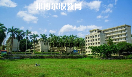宣恩中等職業技術學校2022年招生辦聯系電話