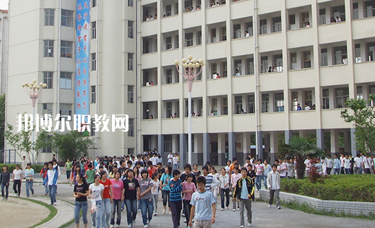 孝感生物工程學(xué)校2022年有哪些專(zhuān)業(yè)