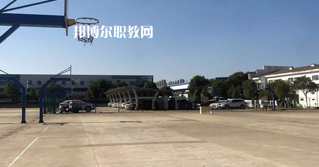 南昌智遠技工學校2022年學費、收費多少