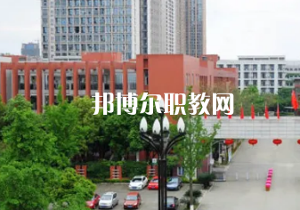 廣東2023年高中畢業讀中專學校好嗎