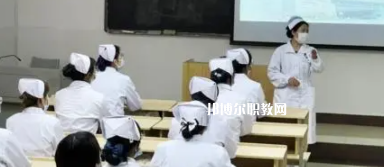 2023年女生最吃香的十大中專專業是哪些？
