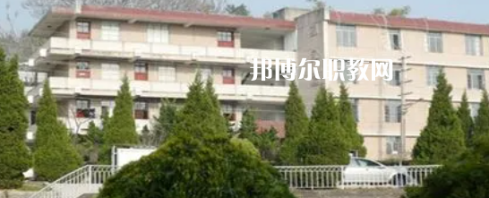 內江市市中區(qū)科特電腦職業(yè)技術學校2023年學費、收費多少