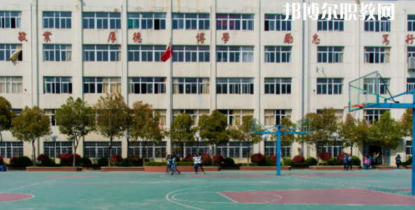 南京工業技術學校地址在哪里，哪個地區，哪個城市?