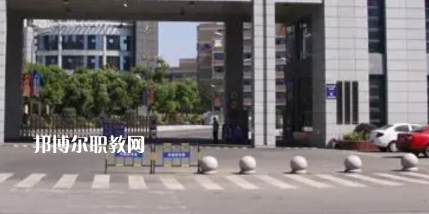 2023江蘇聯合職業技術學院無錫機電分院多少錢(學費明細)