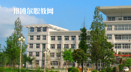 徐州經(jīng)濟(jì)技術(shù)開(kāi)發(fā)區(qū)工業(yè)學(xué)校地址在哪里，哪個(gè)地區(qū)，哪個(gè)城市?