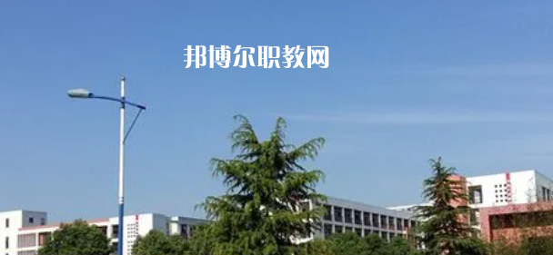 2023江蘇省寶應(yīng)中等專業(yè)學校多少錢 江蘇省寶應(yīng)中等專業(yè)學校各專業(yè)學費收費標準