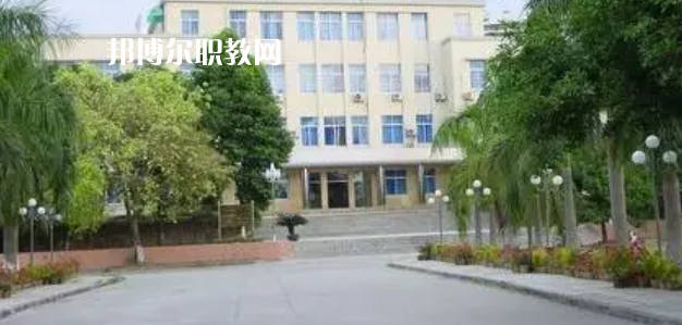 曲靖中專(zhuān)學(xué)校有哪些 曲靖中專(zhuān)學(xué)校具體名單匯總2023版