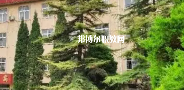 銅川煤炭基本建設(shè)技工學校地址，乘車路線