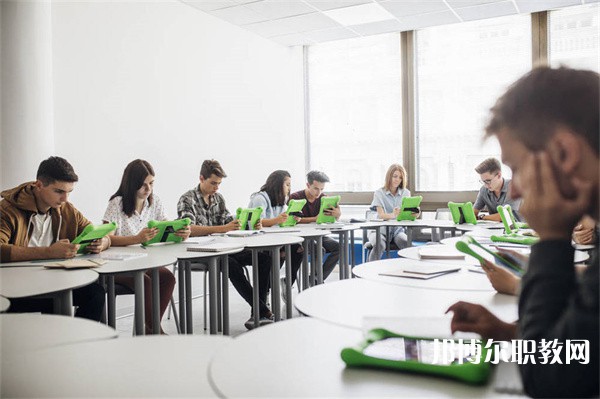 湛江第十五職業高級中學有哪些招生專業（2023年）
