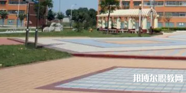 灤州市衛生職業中等專業學校地址，乘車路線