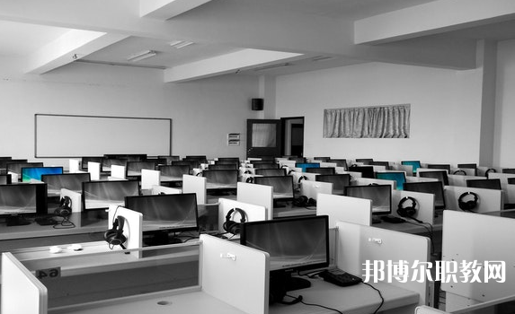 南召縣培英中等職業學校怎么樣、好不好